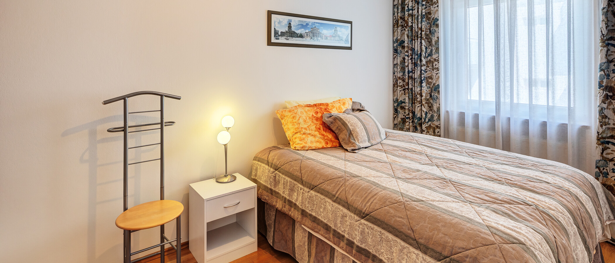 Reihenhaus München Fasangarten 01 2. Schlafzimmer	 10099