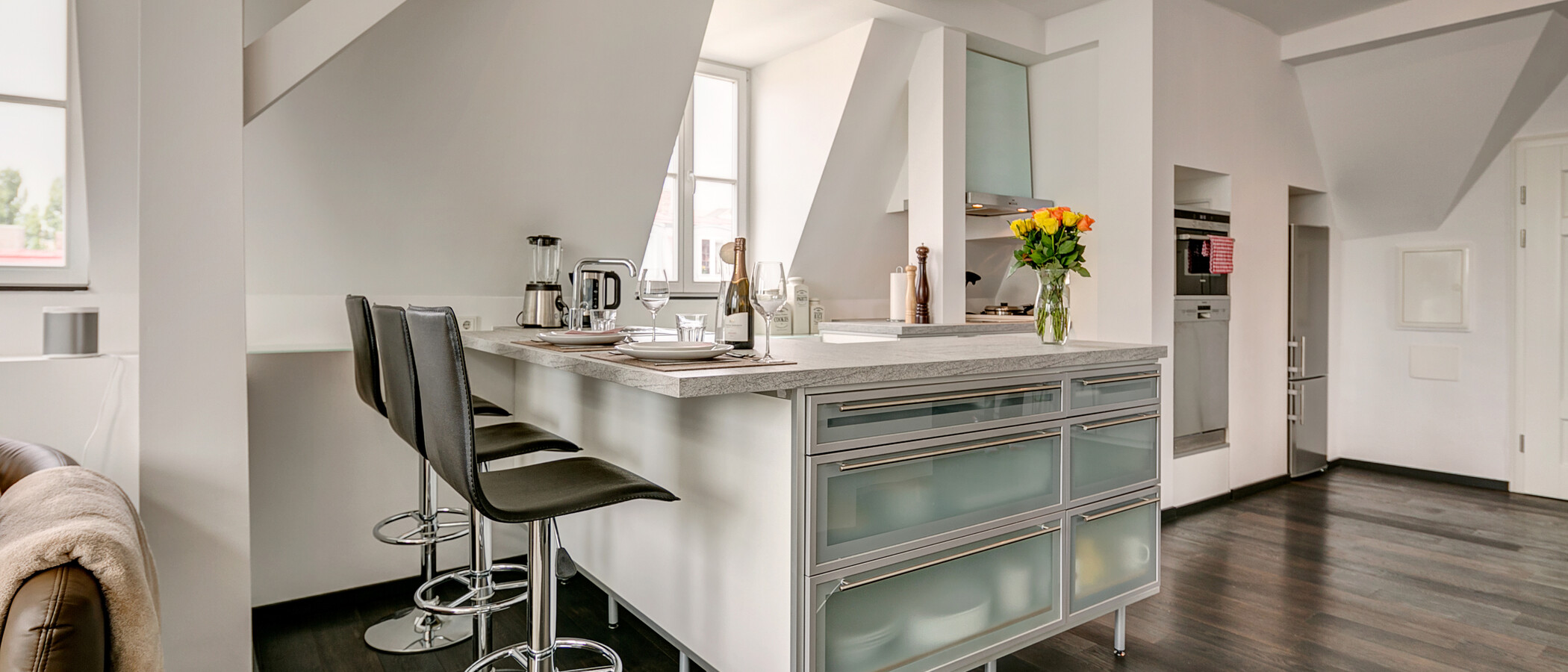 Dachgeschosswohnung München Schlachthofviertel 01 Küche 10128