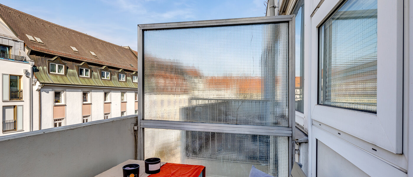 Wohnung München Neuhausen 01 Balkon 10177