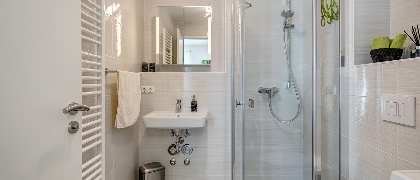 Apartment München Moosach 01 Badezimmer 10242