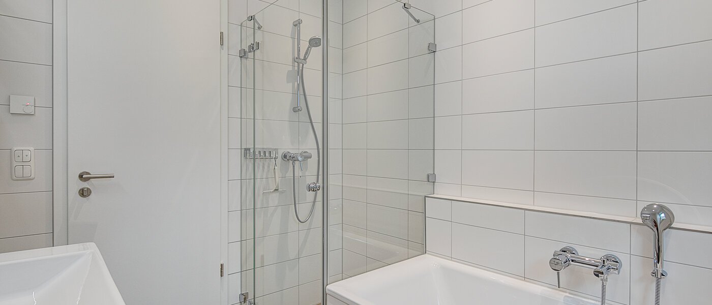 Wohnung Feldkirchen 02 Badezimmer 10282