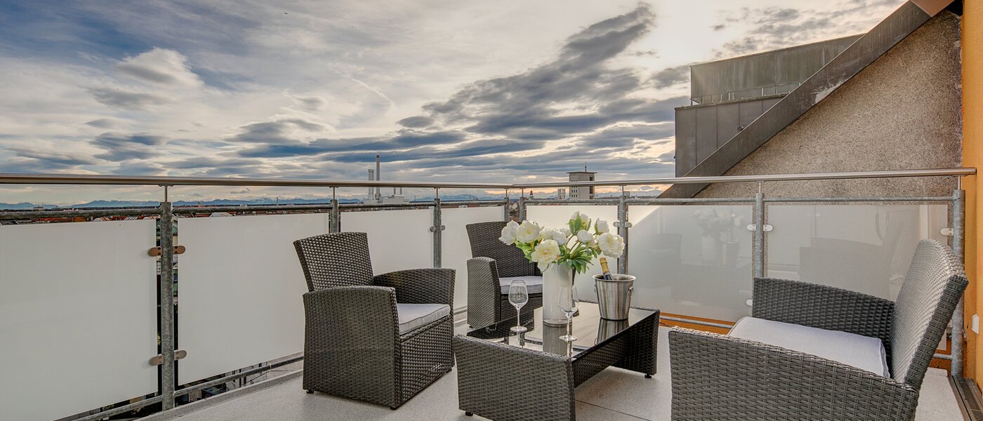 Maisonette-Galerie Wohnung München Ludwigsvorstadt 03 Terrasse 10285