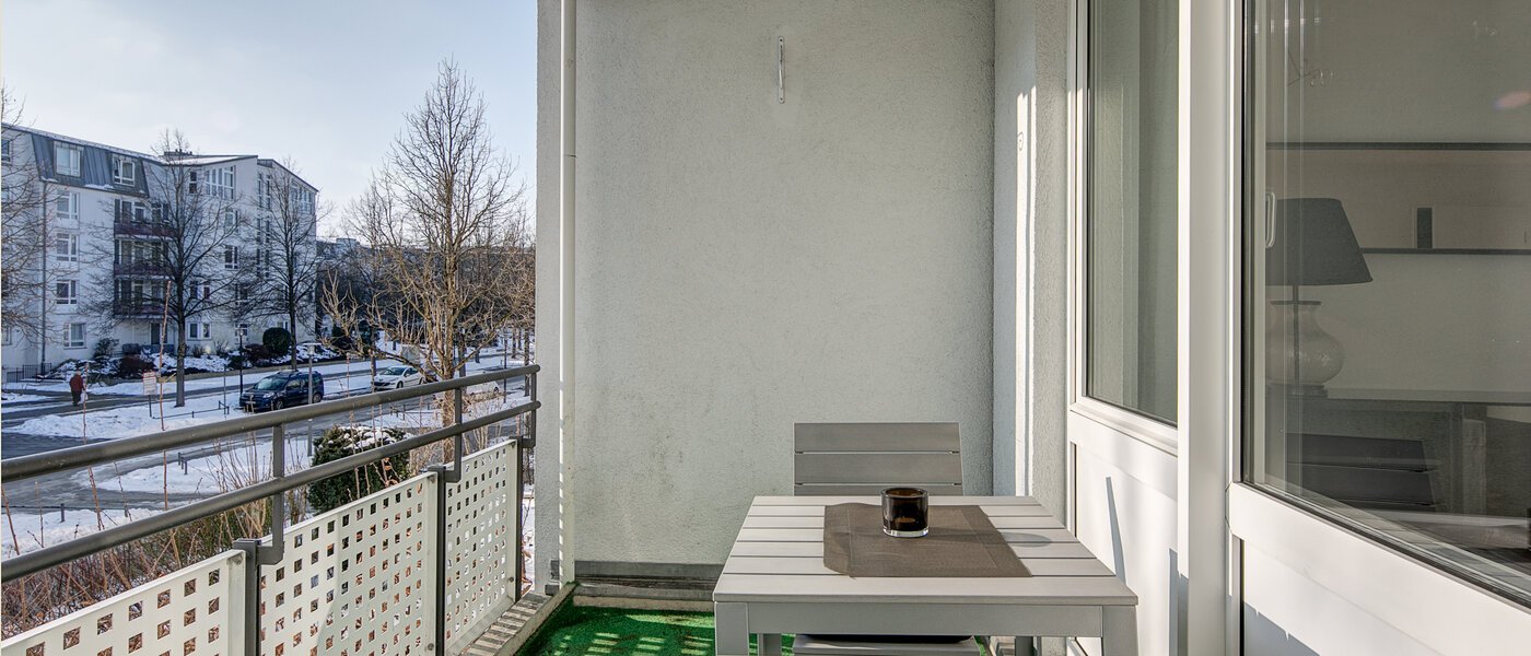 Wohnung München Oberföhring 01 Balkon 10330