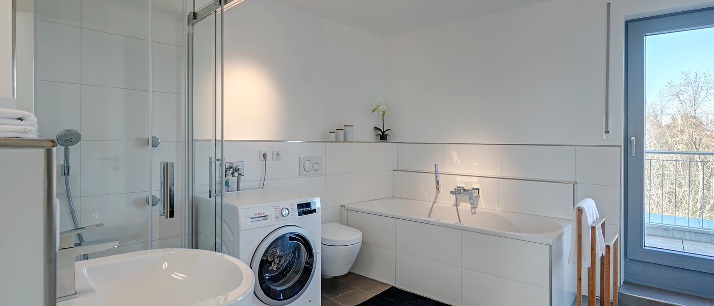 Dachterrassenwohnung München Ramersdorf 01 Badezimmer 10340