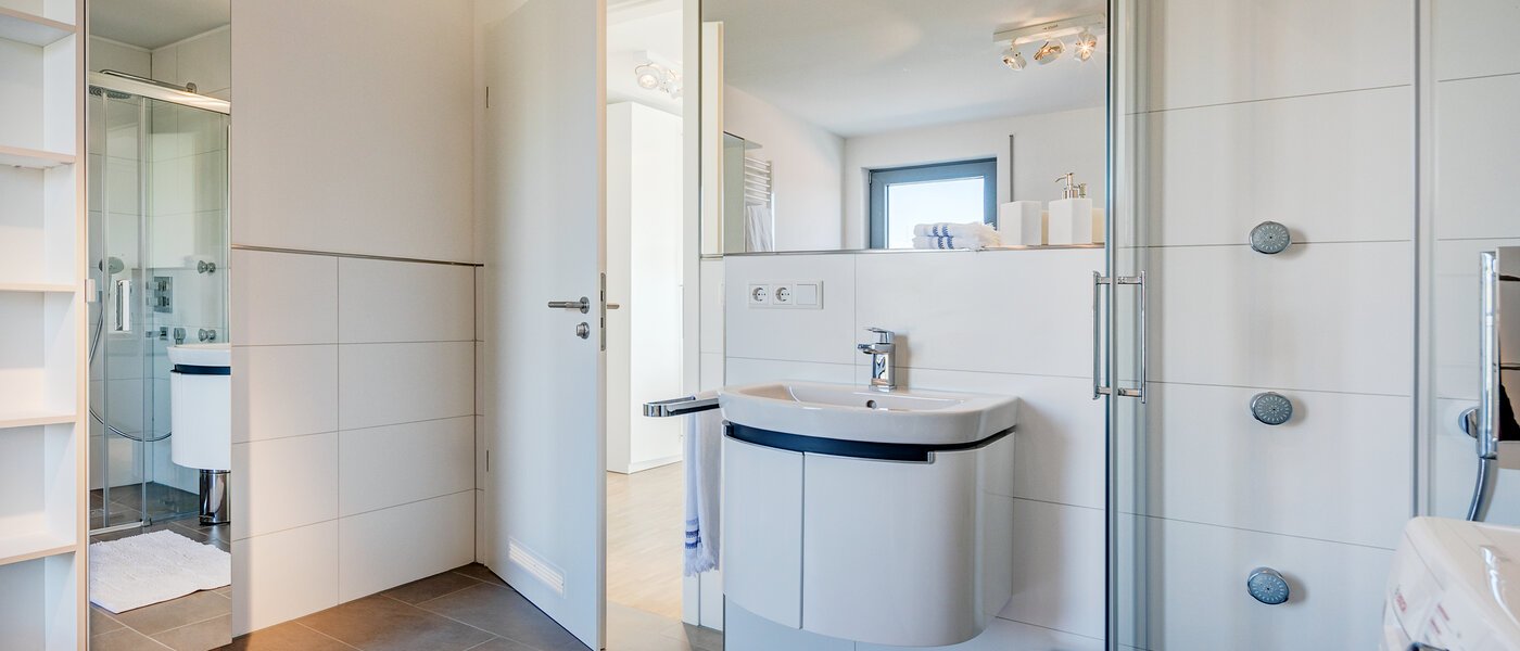 Dachterrassenwohnung München Ramersdorf 04 Badezimmer 10340