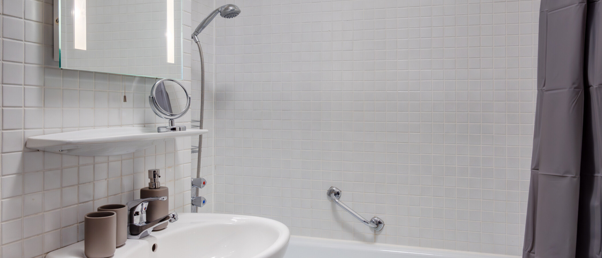 Wohnung München Maxvorstadt - Universitätsviertel 01 Badezimmer 10343