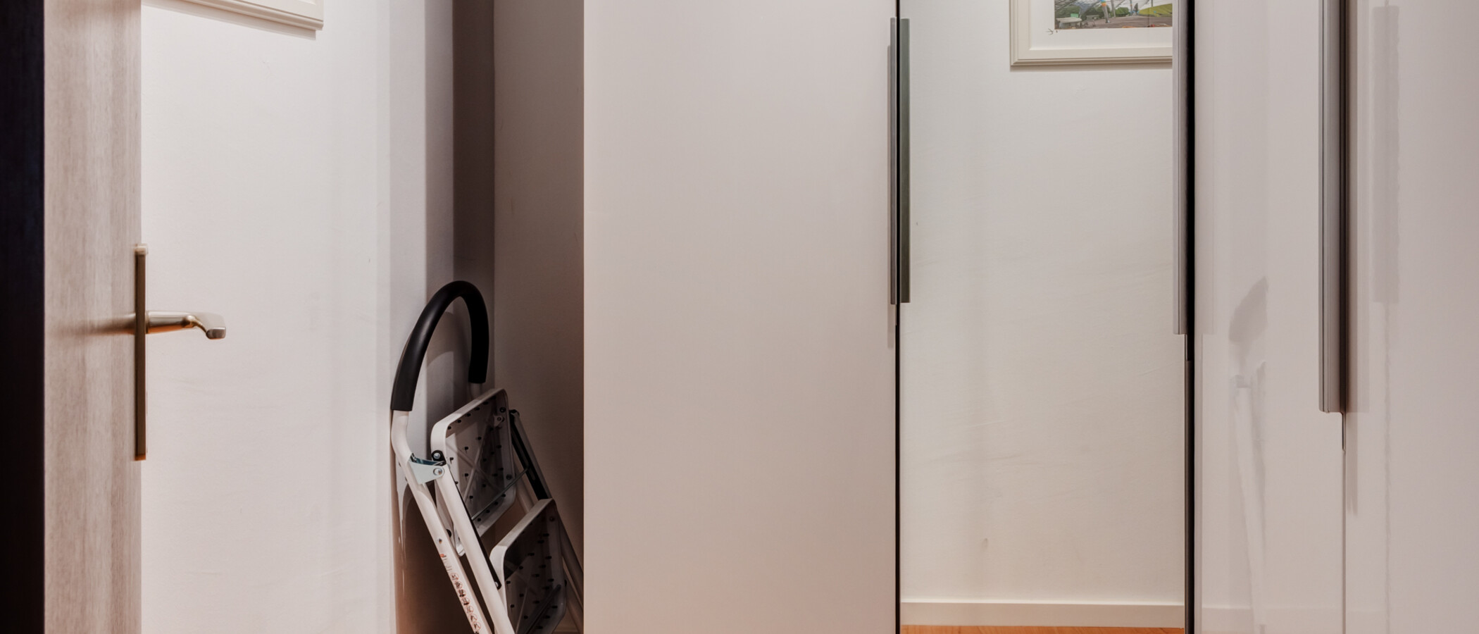 Wohnung München Maxvorstadt - Universitätsviertel 01 Begehbarer Schrank 10343