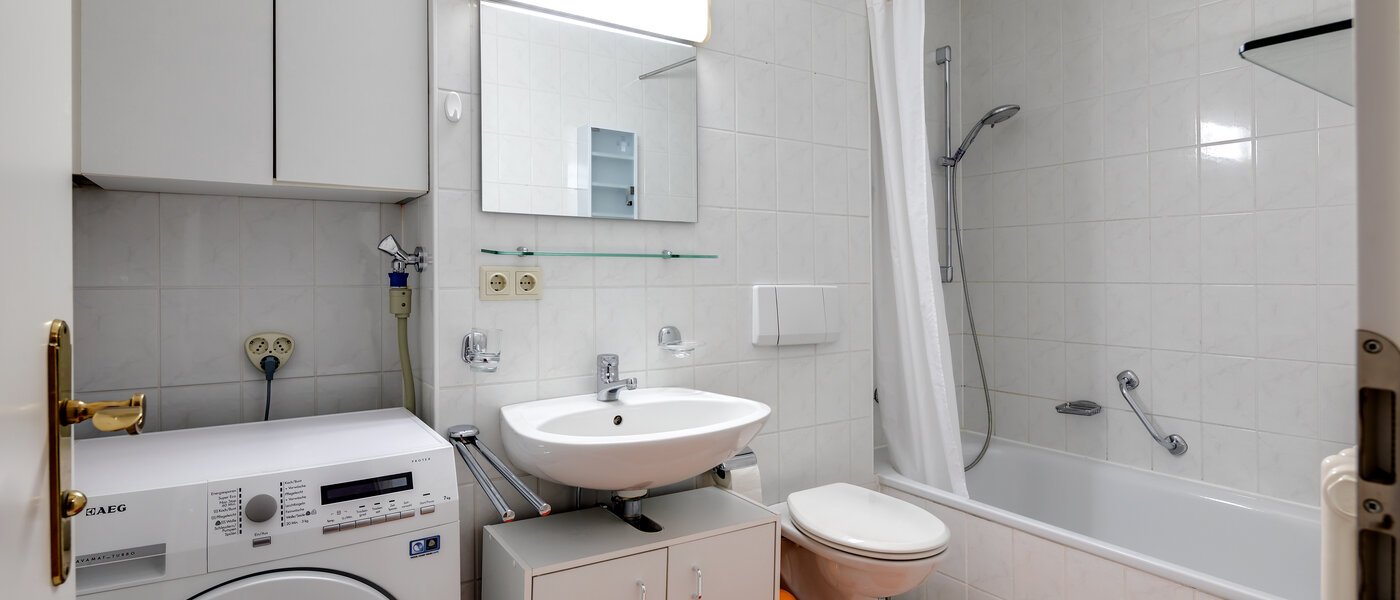 Wohnung München Haidhausen 01 Badezimmer 10345