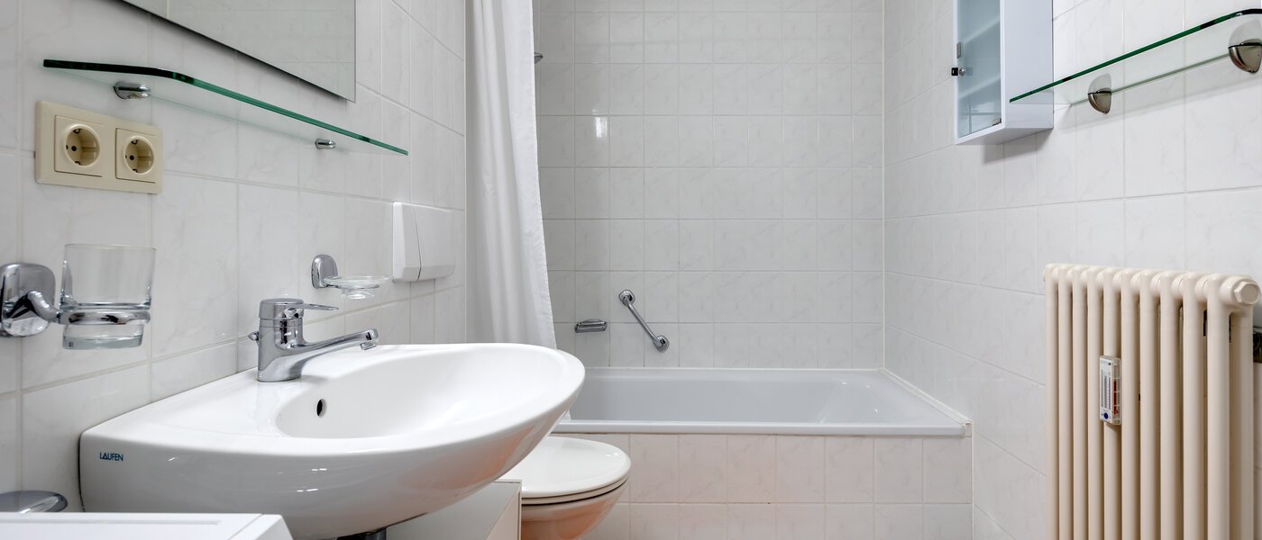 Wohnung München Haidhausen 02 Badezimmer 10345