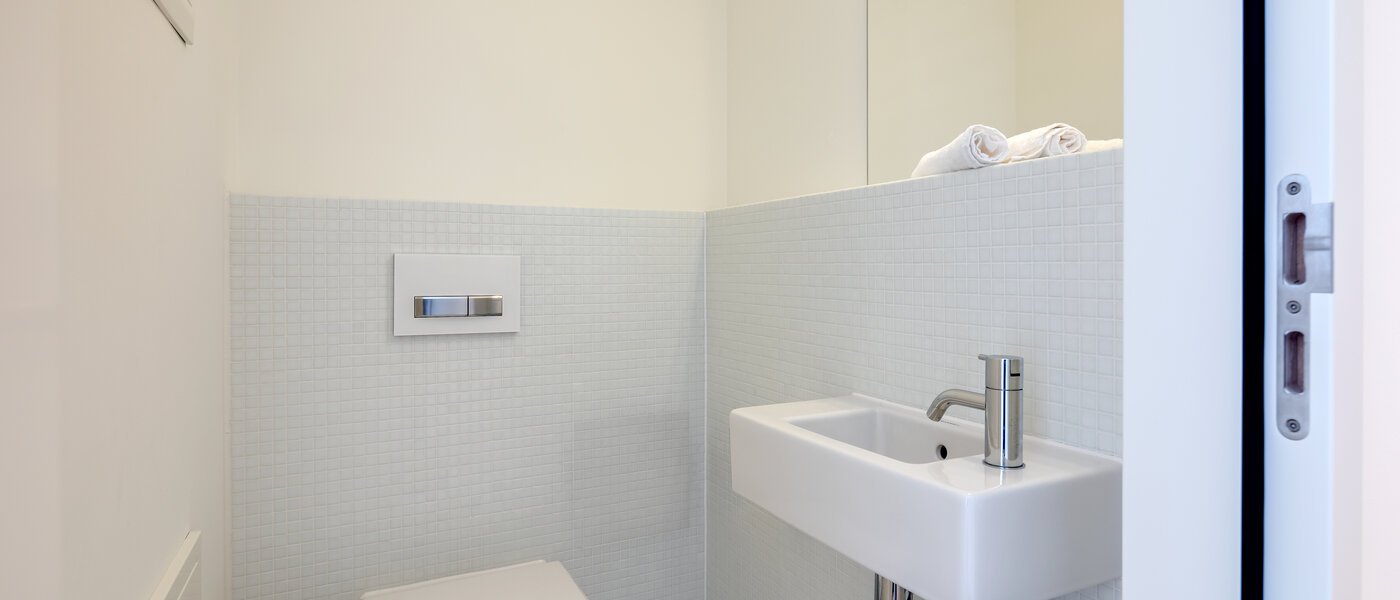 Loft München Nymphenburg 01 sep. WC 10348