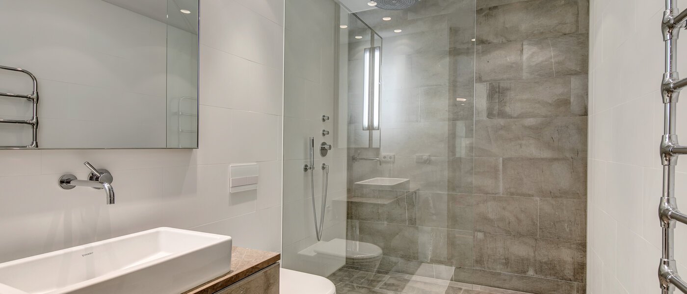 Wohnung München Maxvorstadt - Westen 01 2. Badezimmer 10358