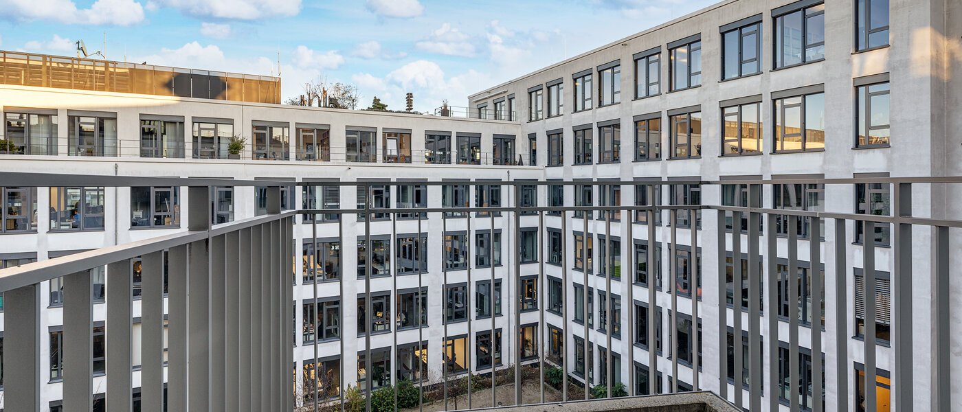 Wohnung München Maxvorstadt - Westen 02 Balkon 10358