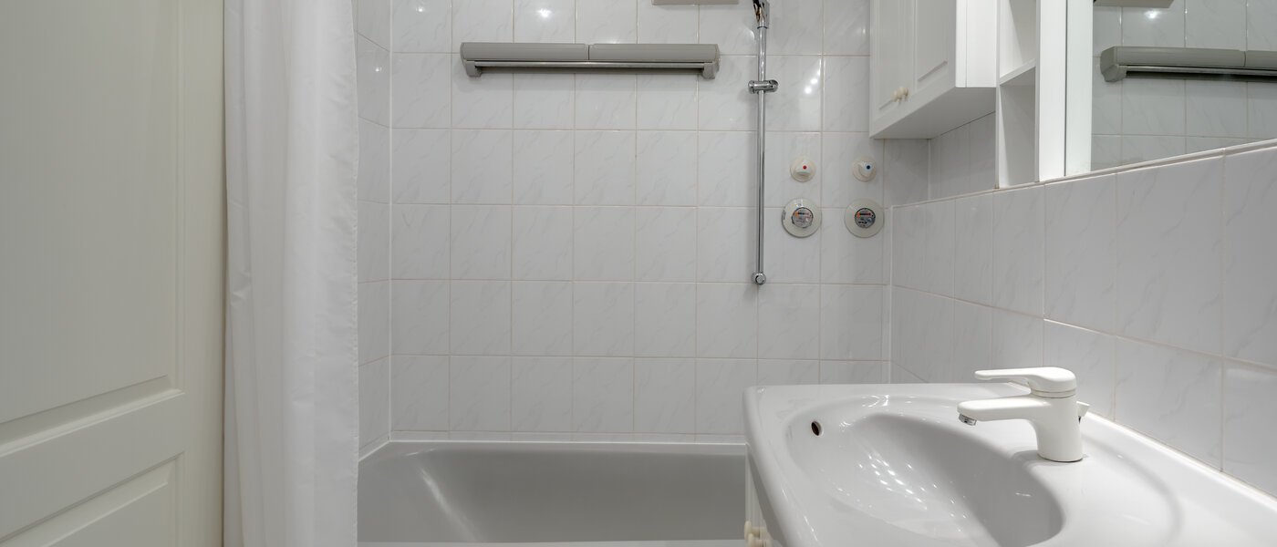 Galeriewohnung München Fasangarten 02 Badezimmer 10367