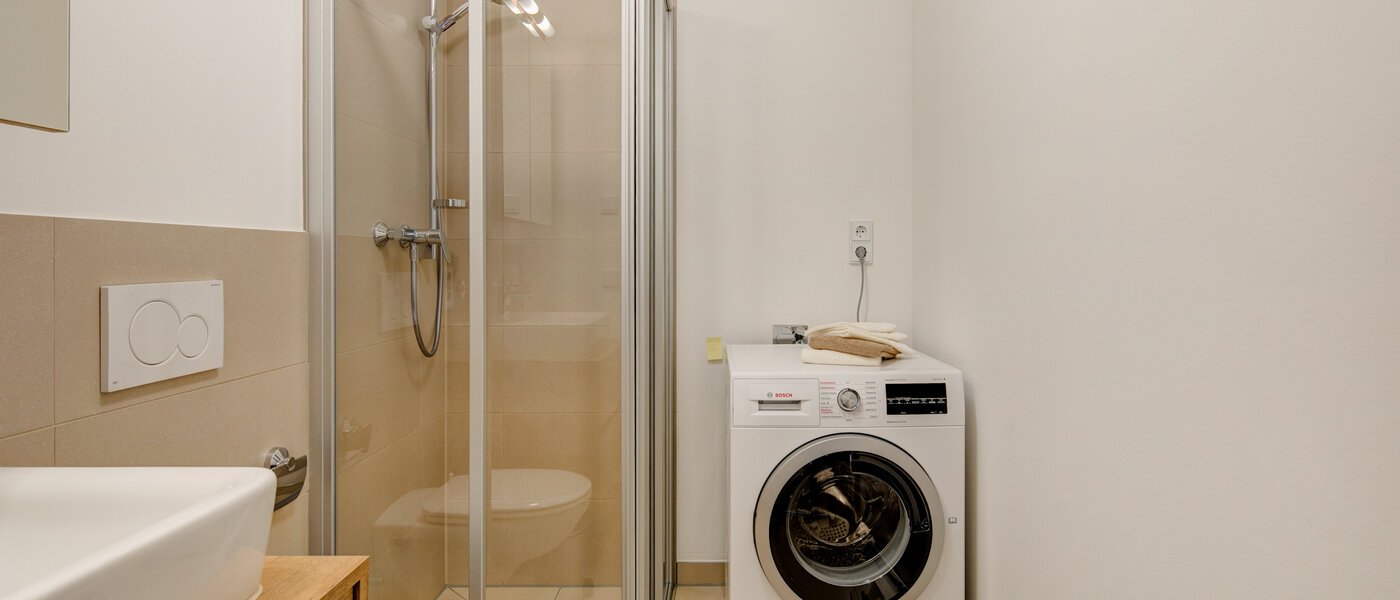 Wohnung München Am Hart 01 Badezimmer 10417