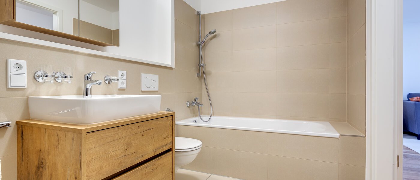 Wohnung München Am Hart 01 Badezimmer 10423