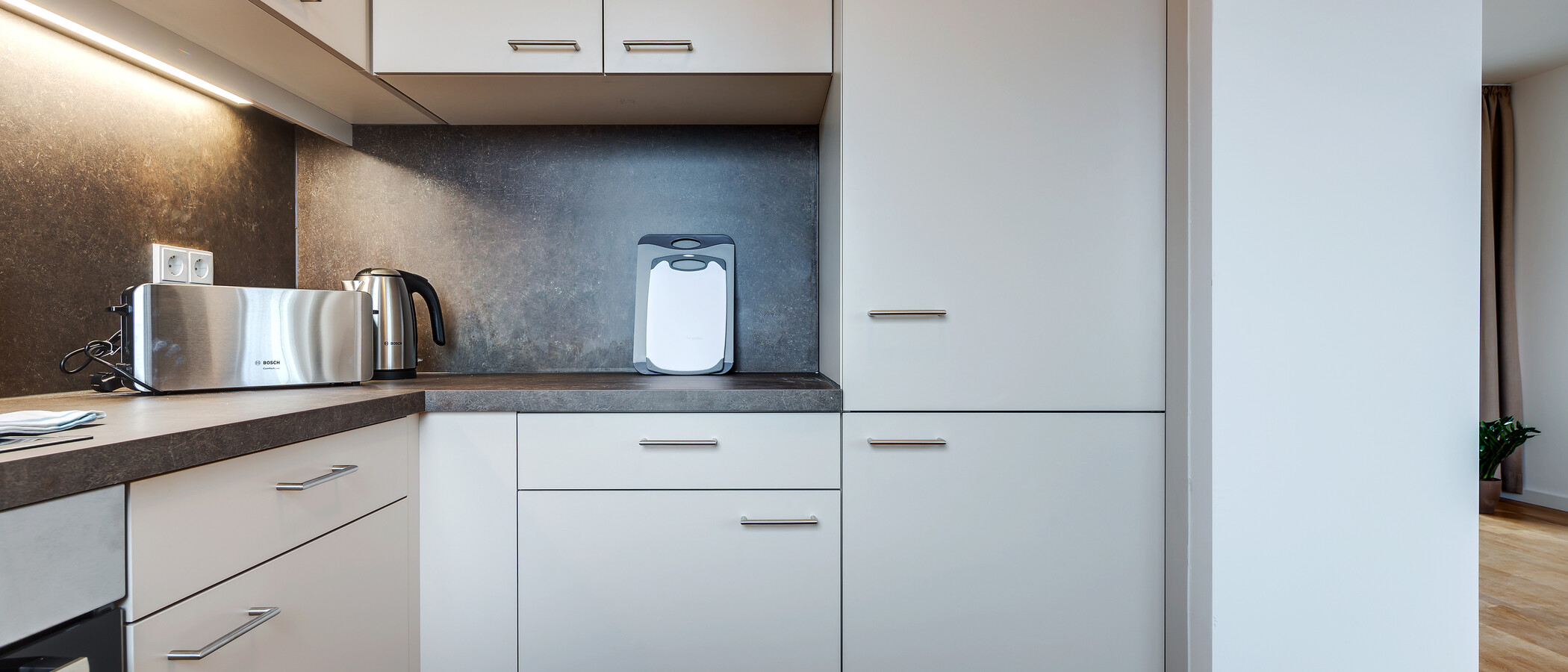 Dachgeschosswohnung München Am Hart 03 Küche 10425