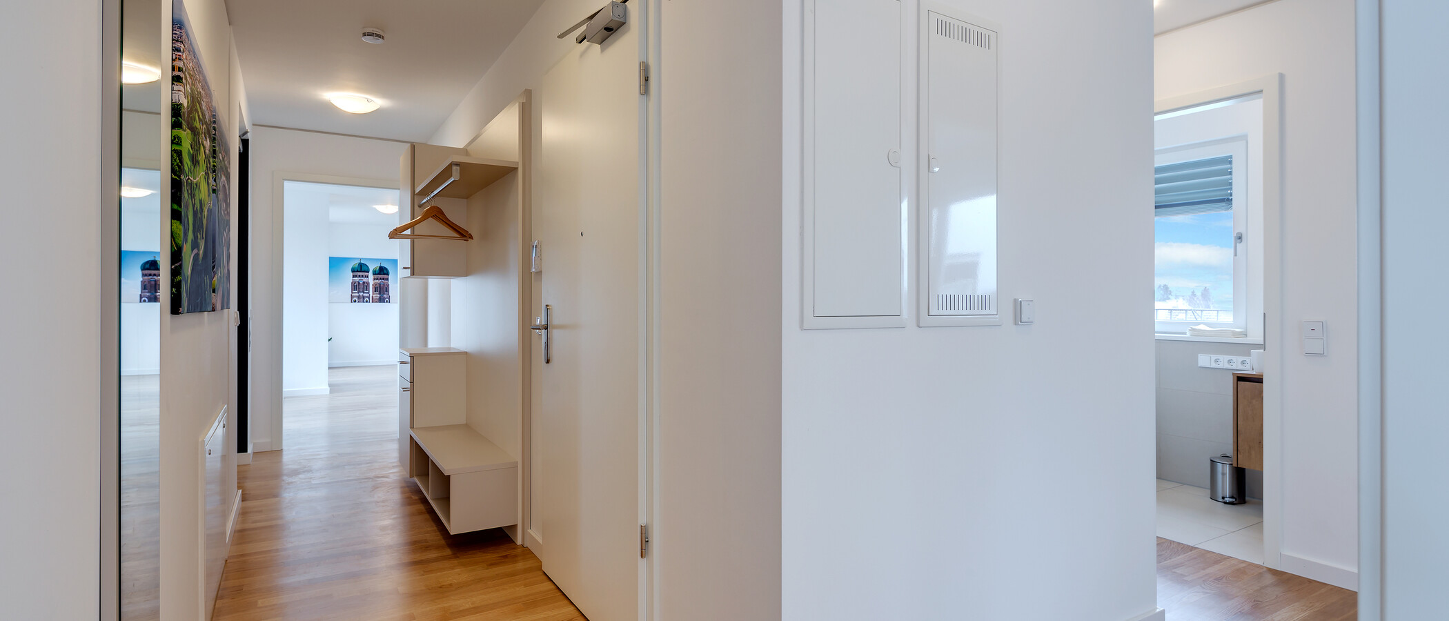 Dachgeschosswohnung München Am Hart 01 Flur/Gang 10425