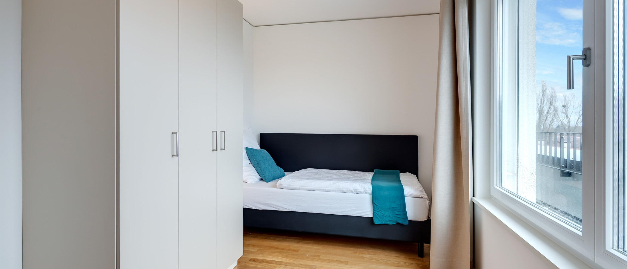 Dachgeschosswohnung München Am Hart 01 2. Schlafen 10425