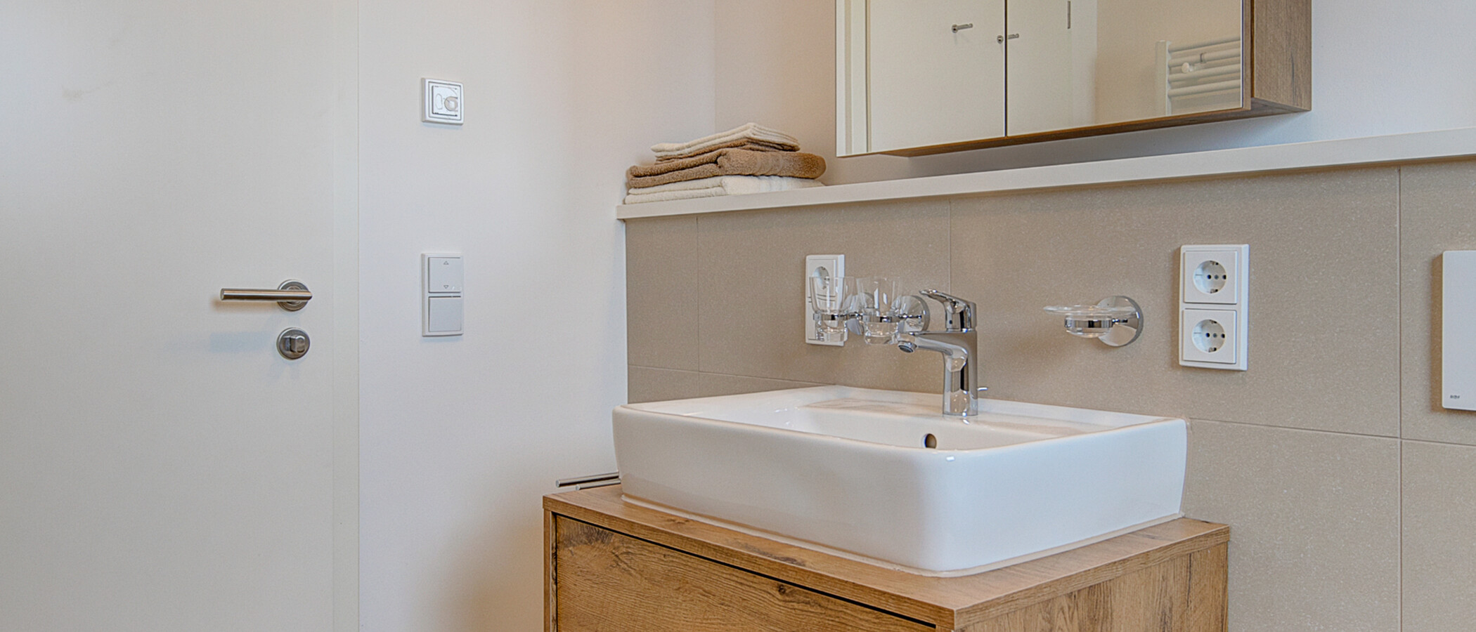 Dachgeschosswohnung München Am Hart 03 Badezimmer 10439