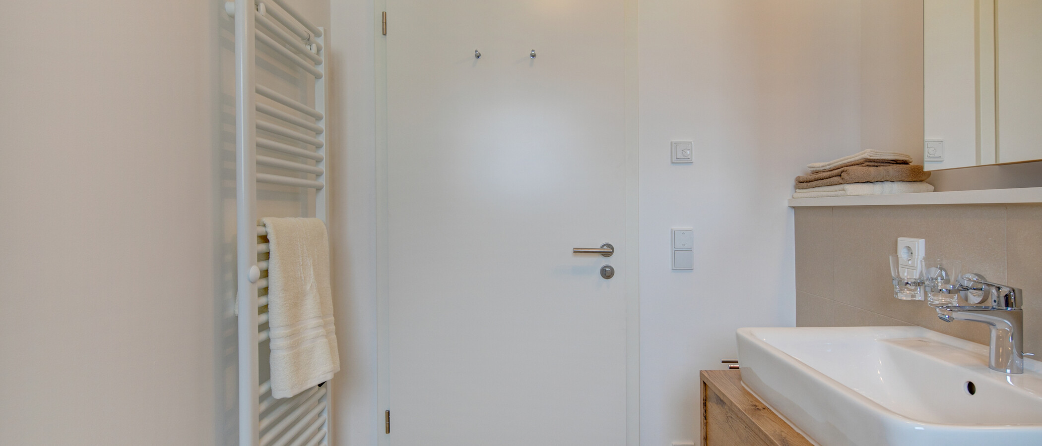 Dachgeschosswohnung München Am Hart 04 Badezimmer 10439