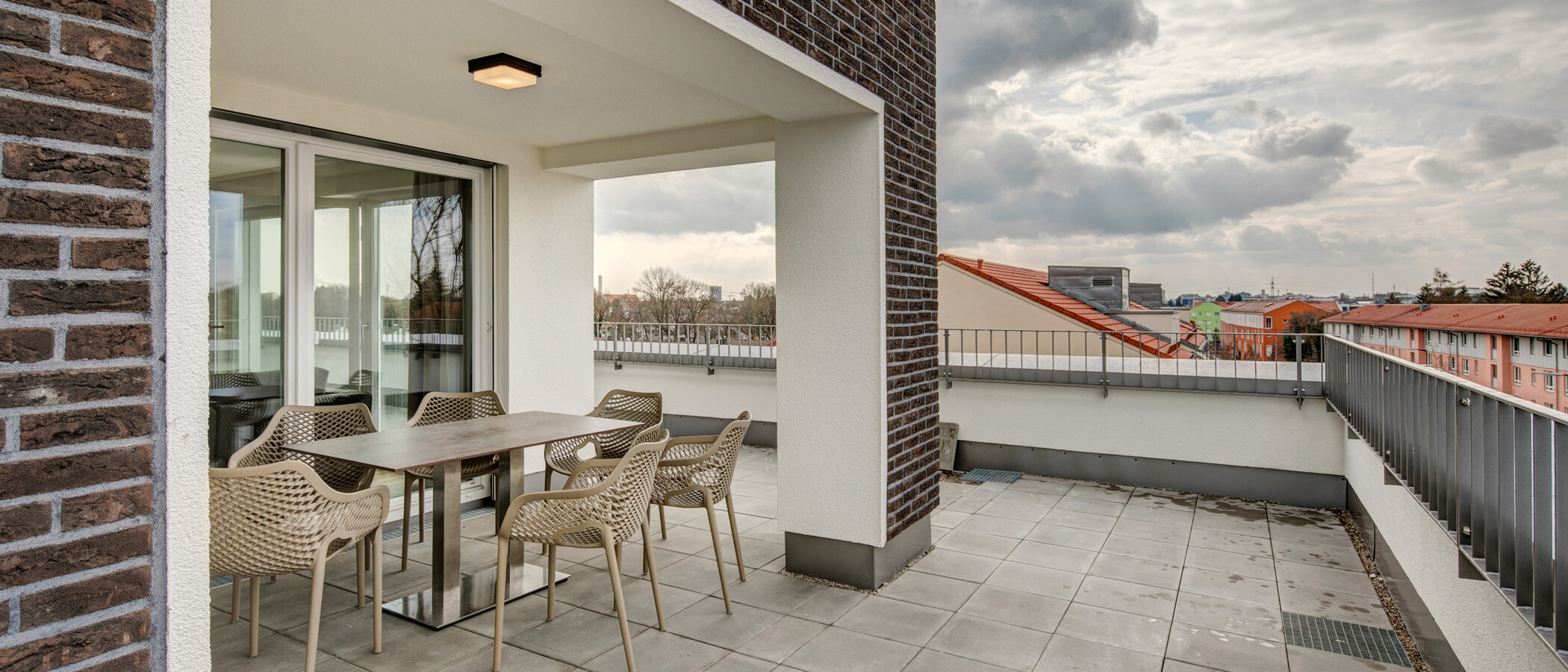 Dachgeschosswohnung München Am Hart 01 Terrasse 10439