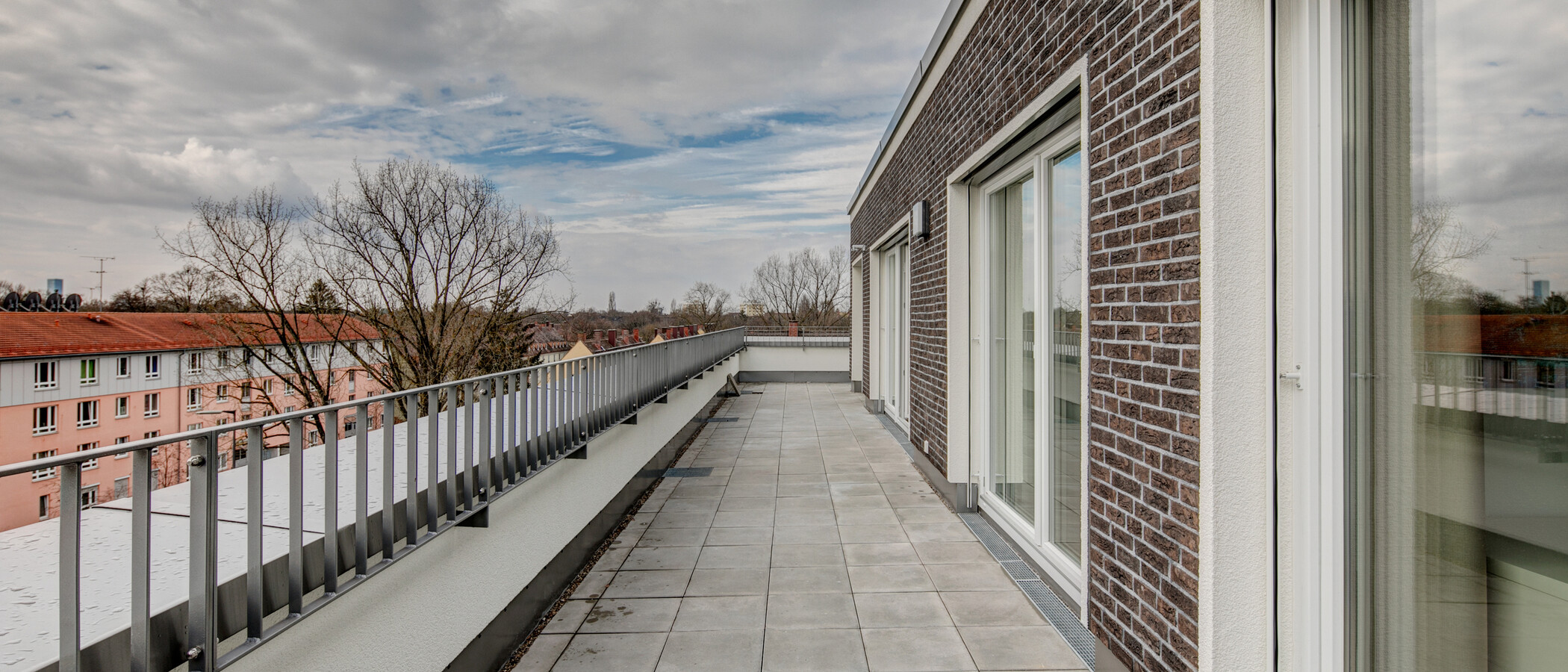 Dachgeschosswohnung München Am Hart 04 Terrasse 10439