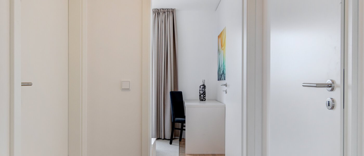 Dachterrassenwohnung München Am Hart 01 Flur/Gang 10440