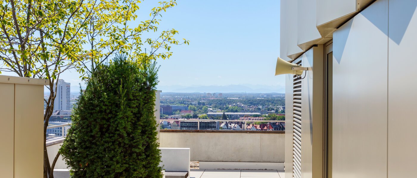 Wohnung München Nymphenburg 02 Gemeinschaftsterrasse  10451