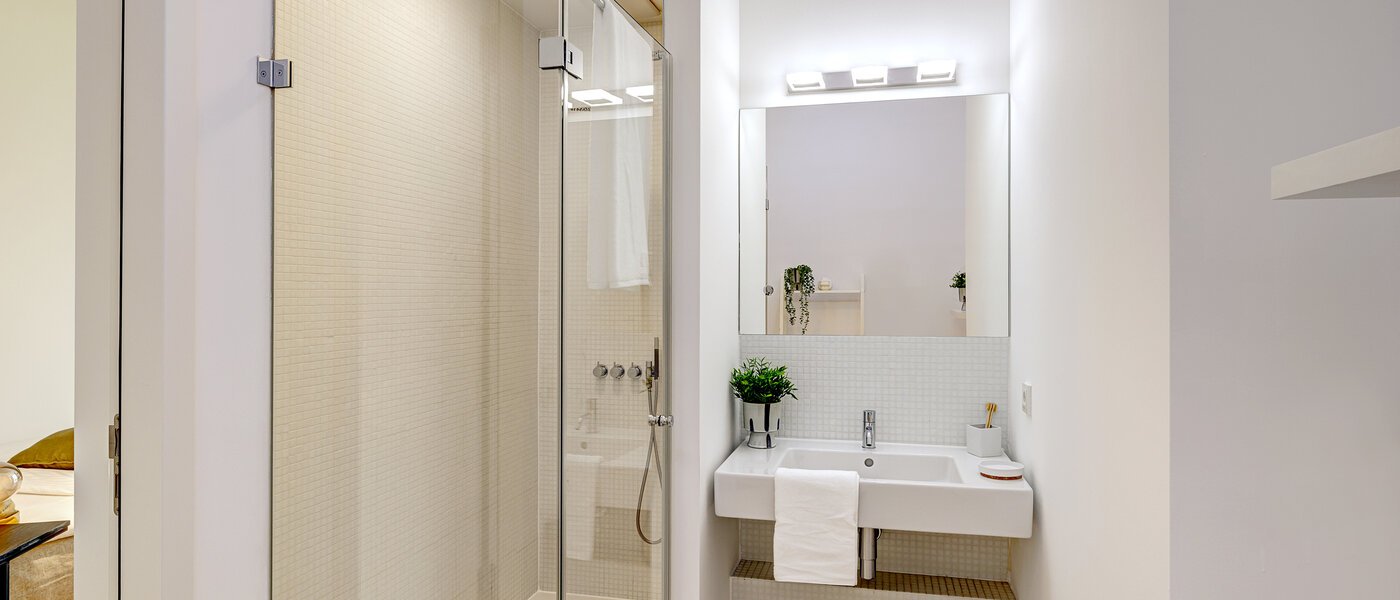 Wohnung München Nymphenburg 01 Badezimmer 10455