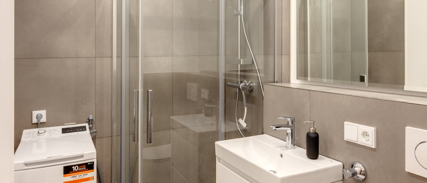 Wohnung München Schwabing-West (rund um den Hohenzollernplatz) 01 Badezimmer 10458