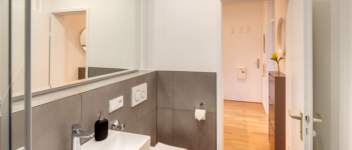 Wohnung München Schwabing-West (rund um den Hohenzollernplatz) 03 Badezimmer 10458