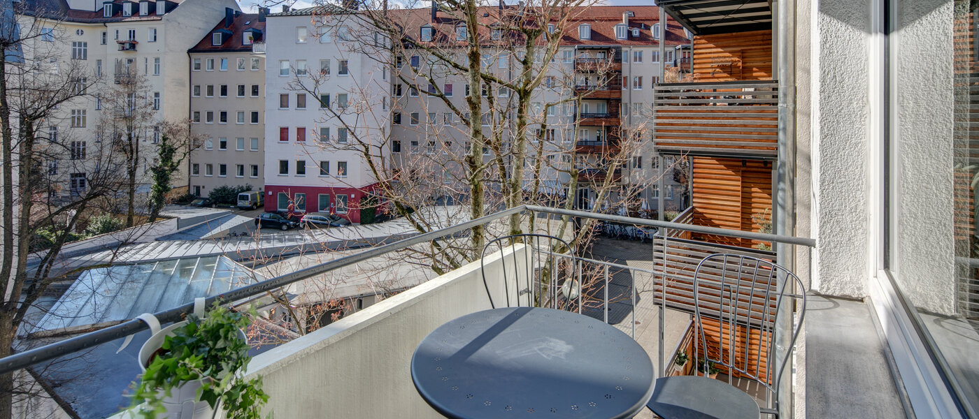 Wohnung München Schwabing-West (rund um den Hohenzollernplatz) 01 Balkon 10458