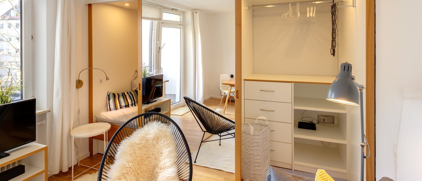 Wohnung München Schwabing-West (rund um den Hohenzollernplatz) 03 Wohnbereich 10458