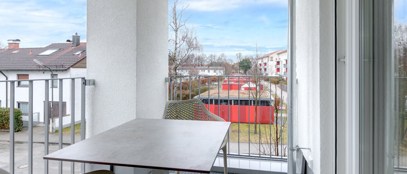 Wohnung München Am Hart 02 Balkon 10470