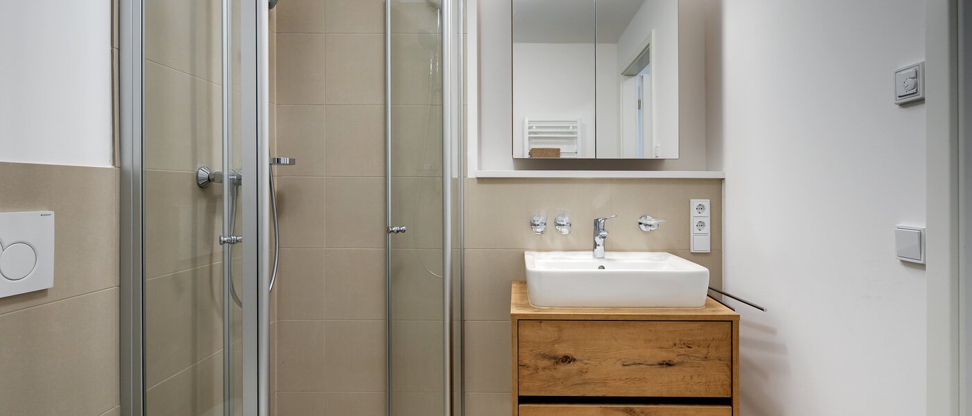 Wohnung München Am Hart 01 Badezimmer 10471