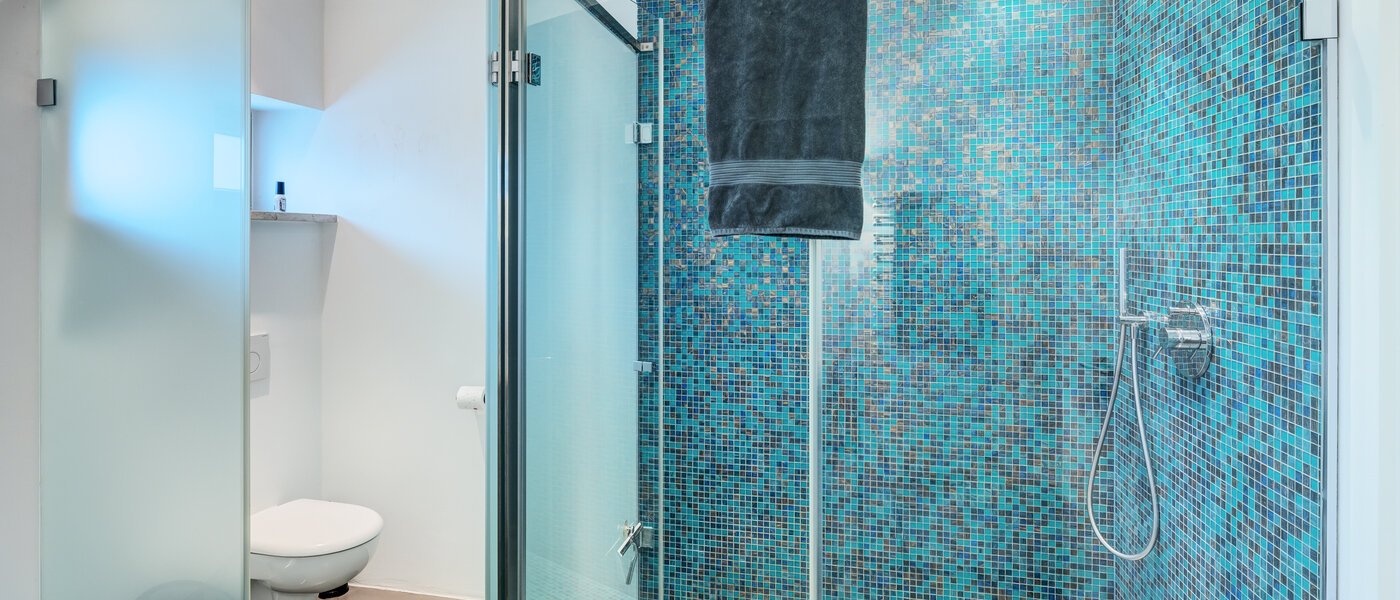 Einfamilienhaus Olching 03 2. Badezimmer 10562