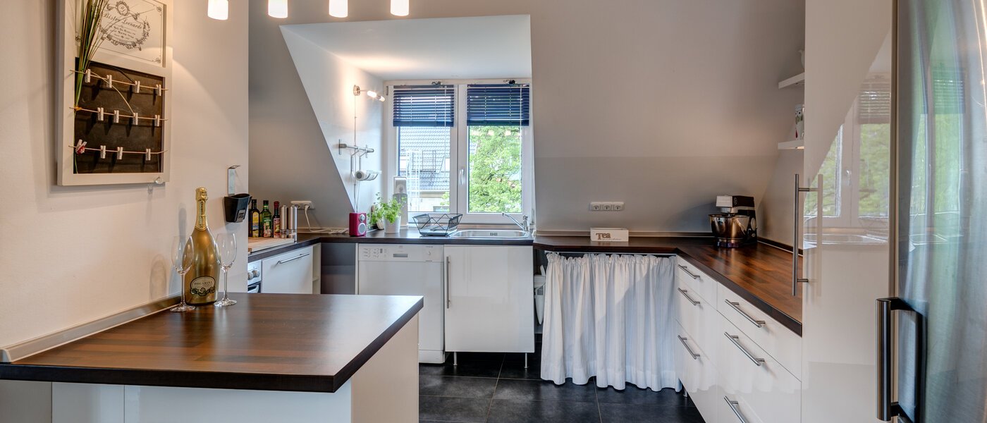 Dachgeschosswohnung München Obersendling 04 Küche 10566