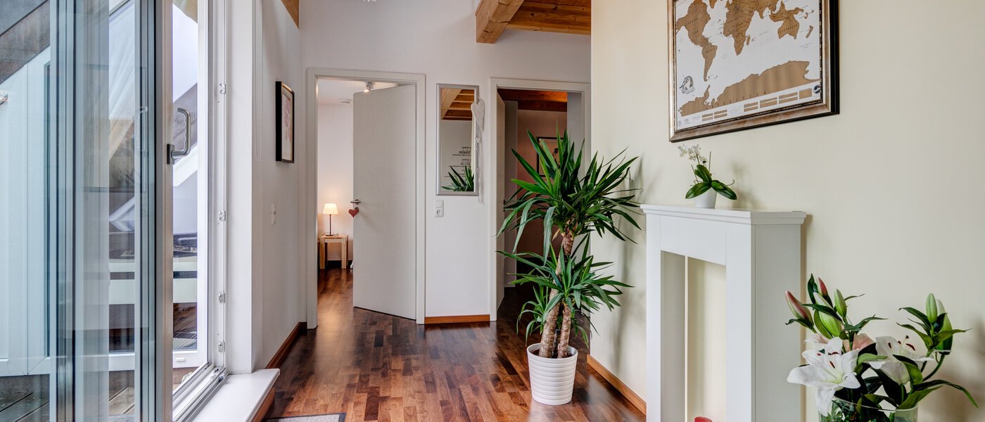 Dachgeschosswohnung München Obersendling 04 Flur/Gang 10566