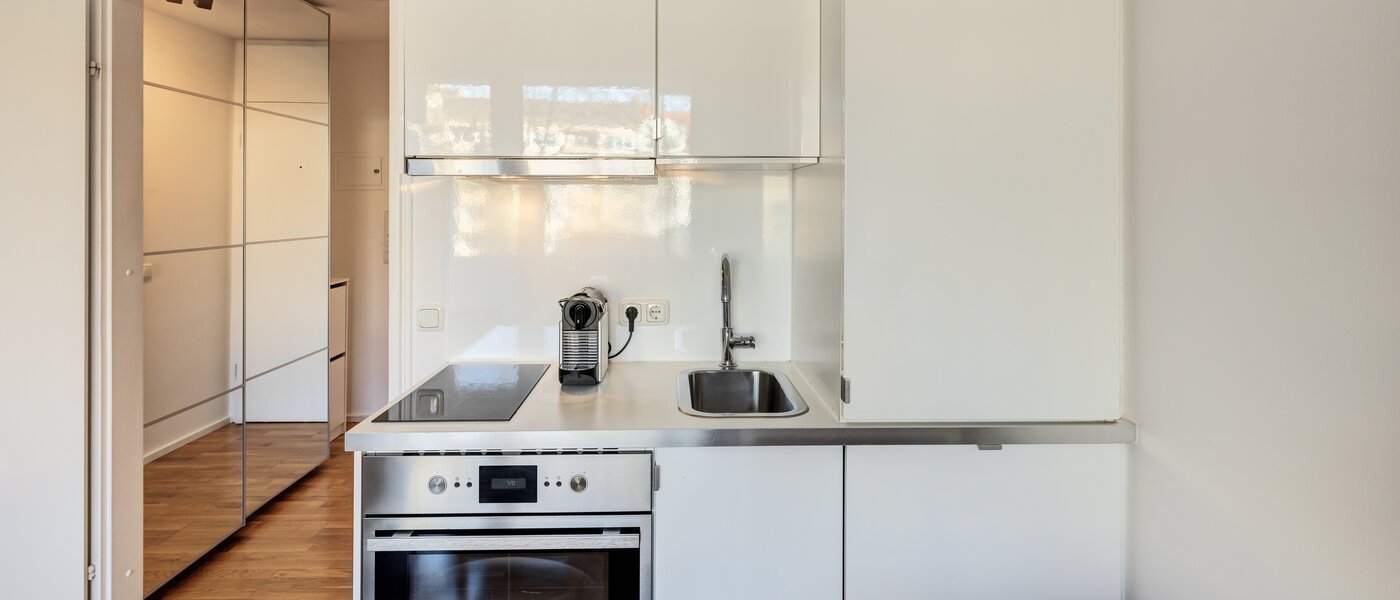 Apartment München Neuhausen 01 Küche 10591
