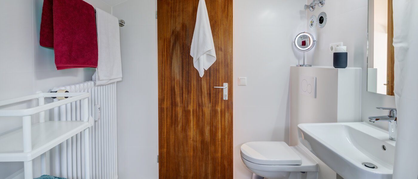 Dachgeschosswohnung München Trudering 03 Badezimmer 10634