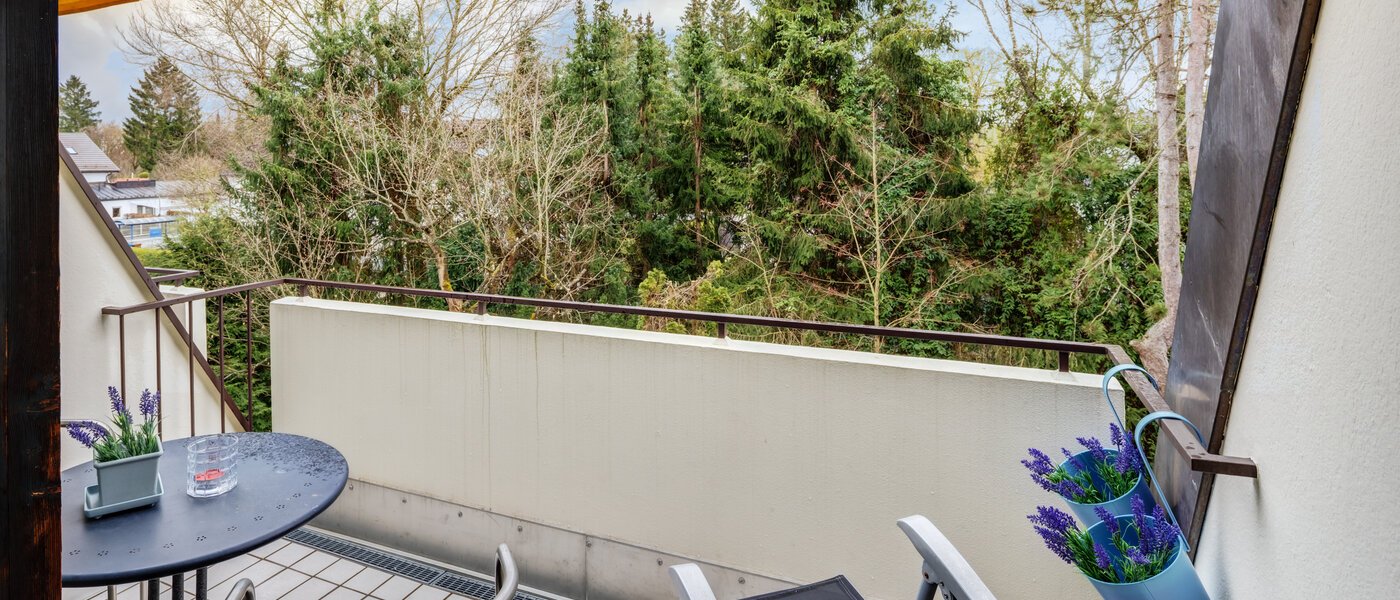 Dachgeschosswohnung München Trudering 02 Balkon 10634