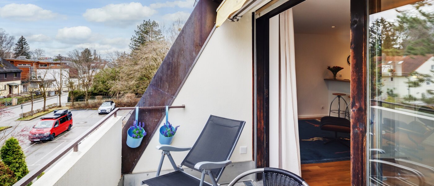 Dachgeschosswohnung München Trudering 03 Balkon 10634