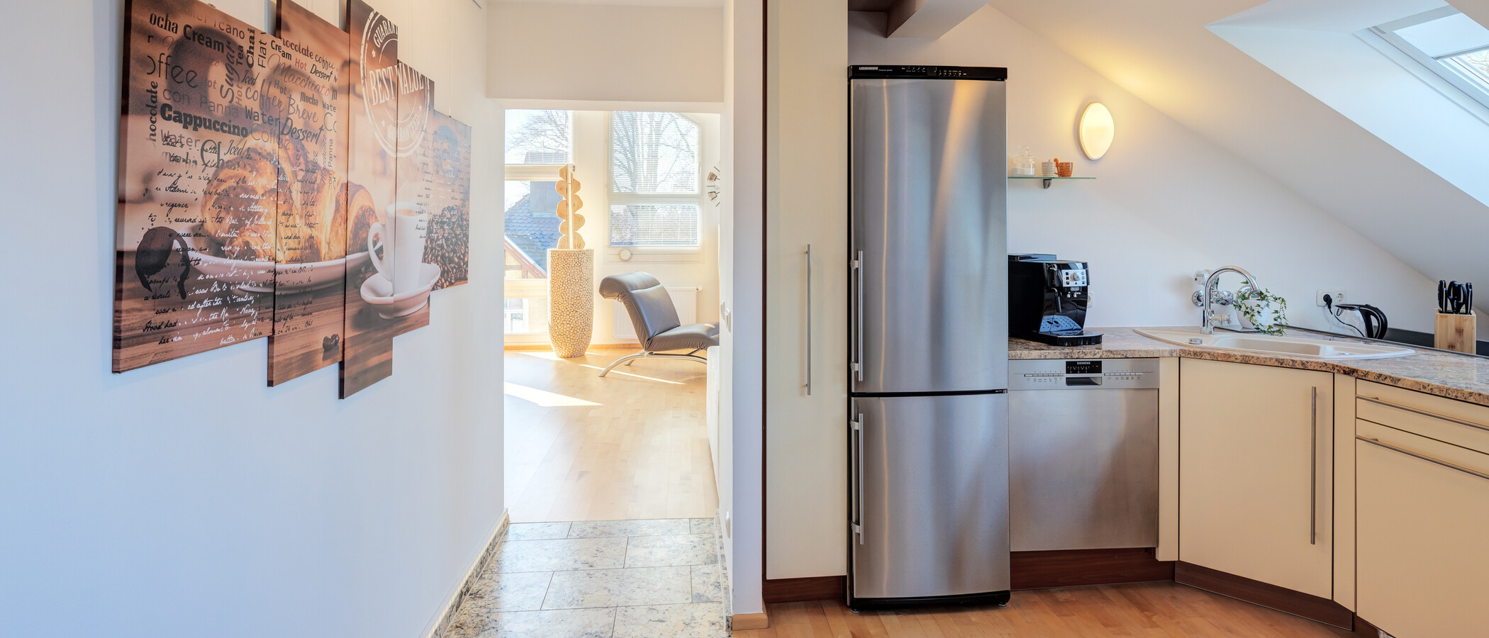 Dachgeschosswohnung Gräfelfing 04 Küche 10636