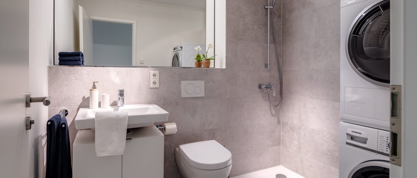 Wohnung München Bogenhausen 01 2. Badezimmer 10643