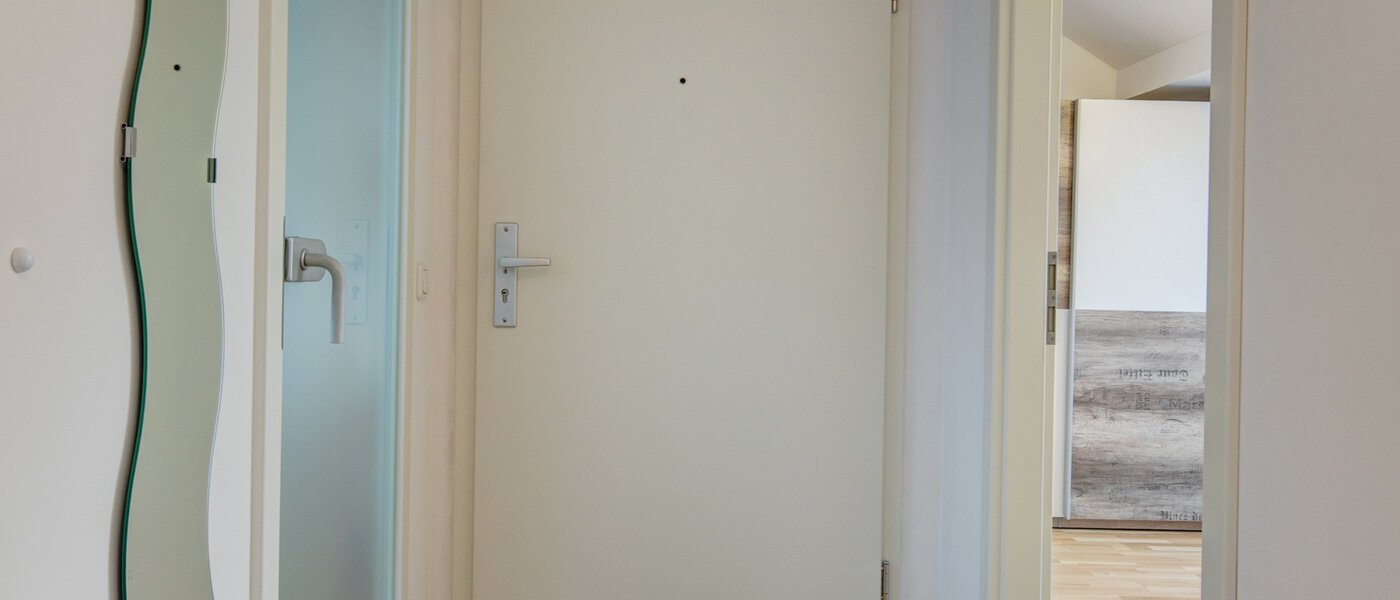 Dachgeschosswohnung Eching 04 Flur/Gang 10655