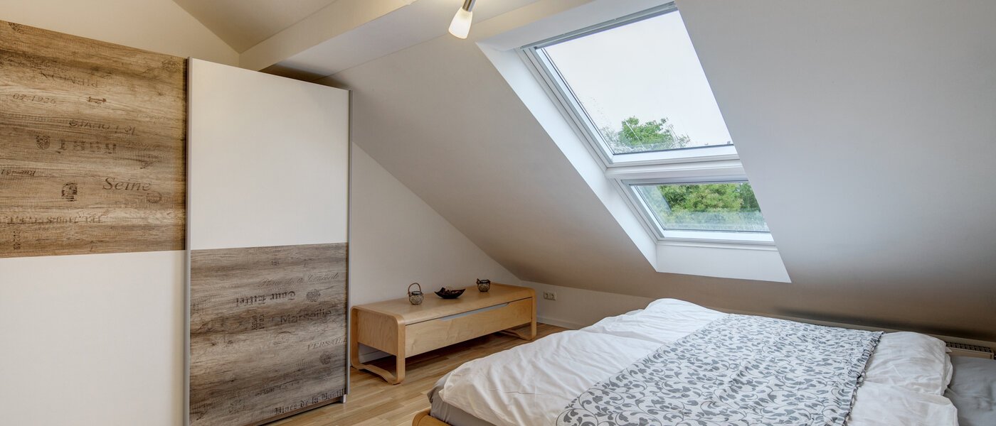 Dachgeschosswohnung Eching 02 Schlafen 10655