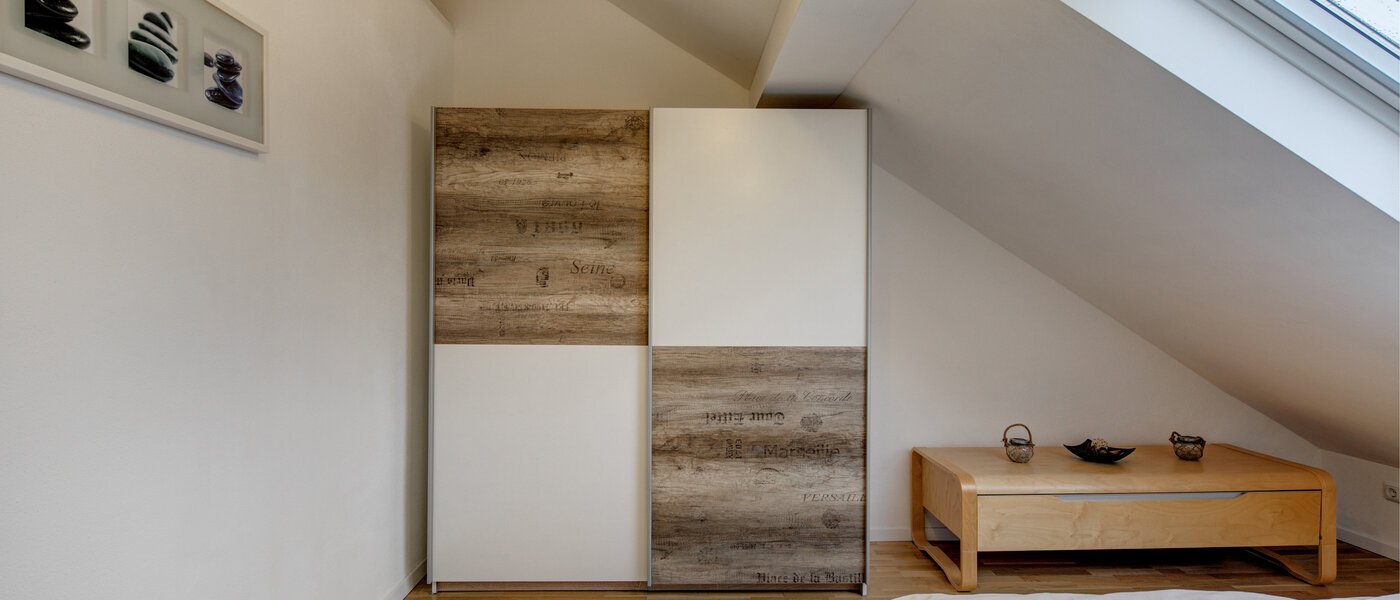 Dachgeschosswohnung Eching 03 Schlafen 10655