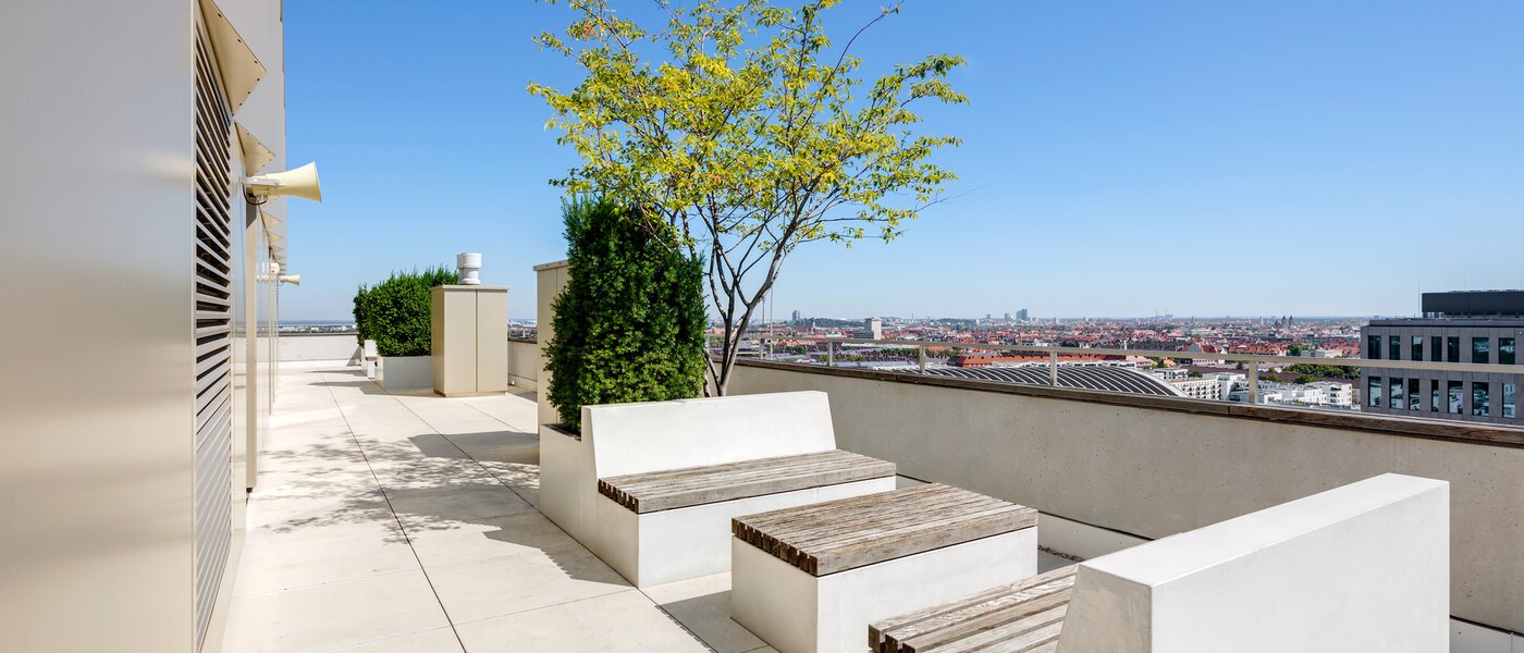 Wohnung München Nymphenburg 03 Gemeinschaftsterrasse  10689