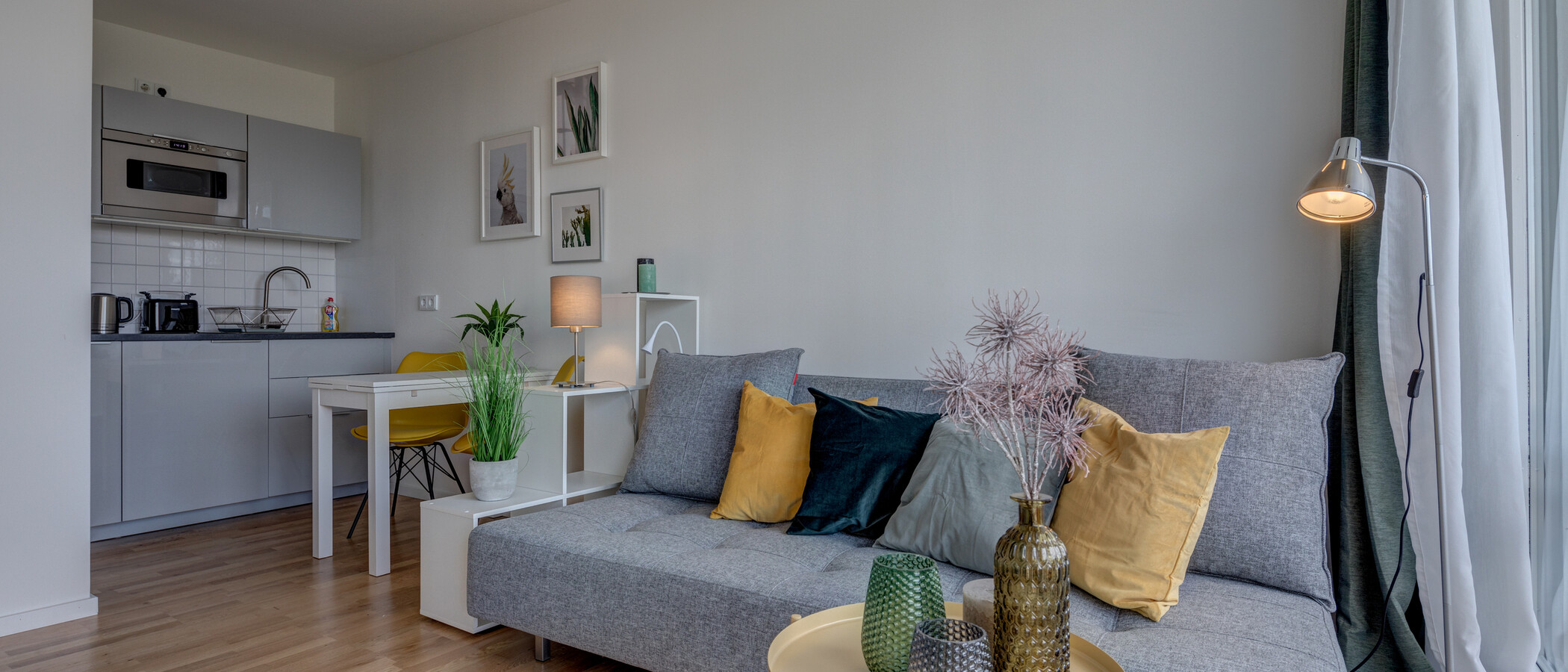 Apartment München Schwabing-Nord (zw. Leopoldstraße & Englischen Garten) 03 Wohnen 10753