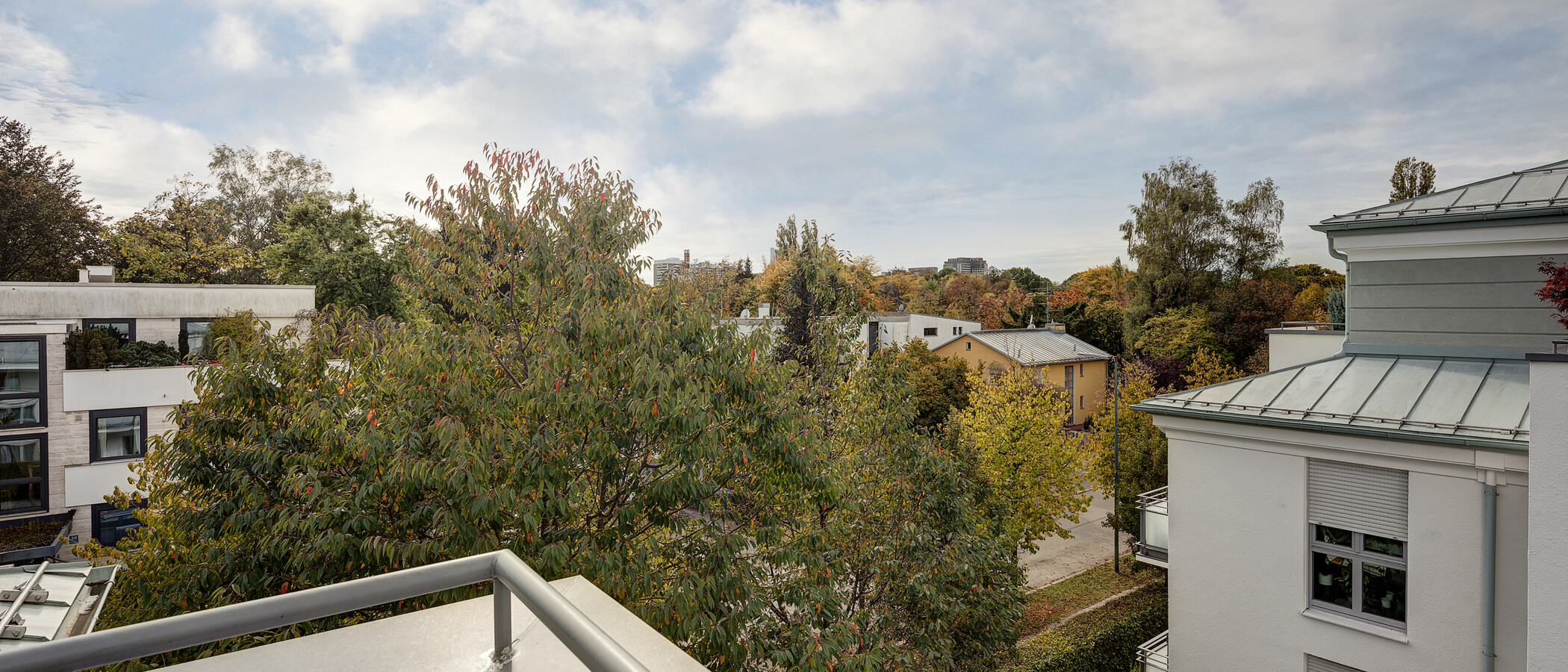 Dachterrassenwohnung München Bogenhausen 06 Aussicht 10781
